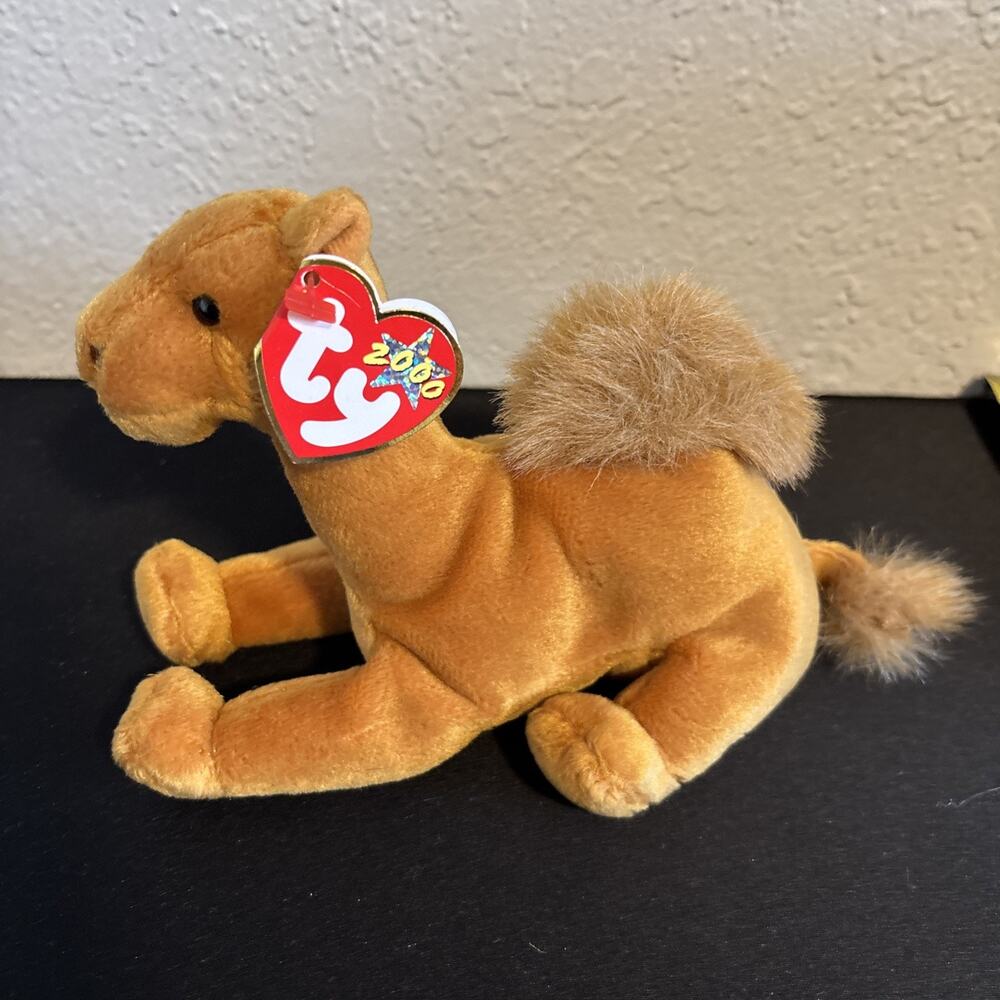 Ty Beanie Baby Niles the Camel DOB February 1, 2000